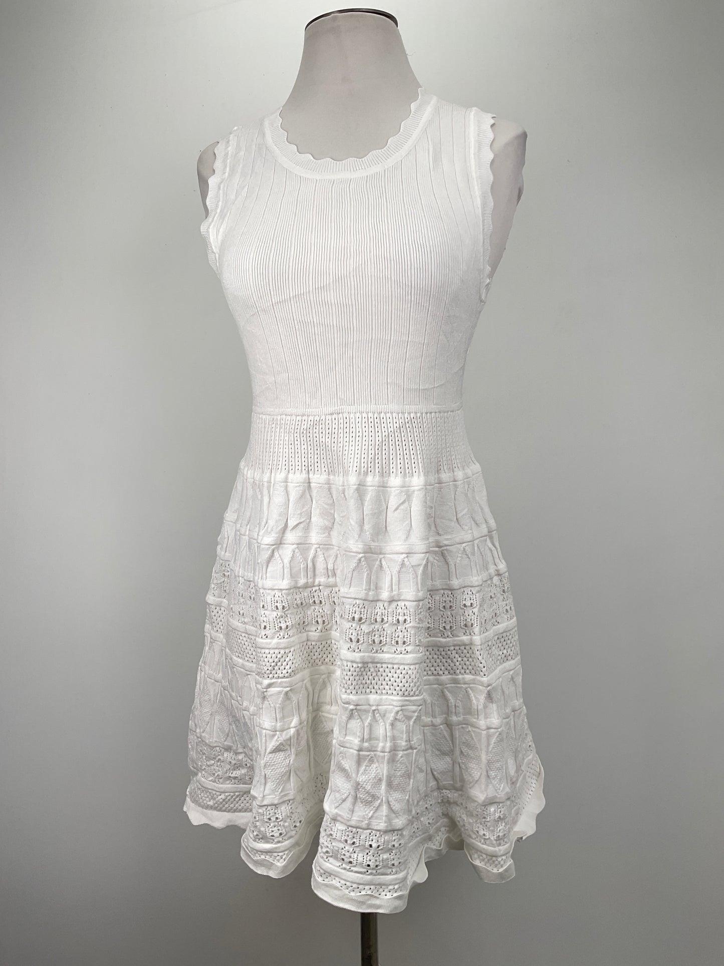 Vestido Blanco Floral Willow Wind