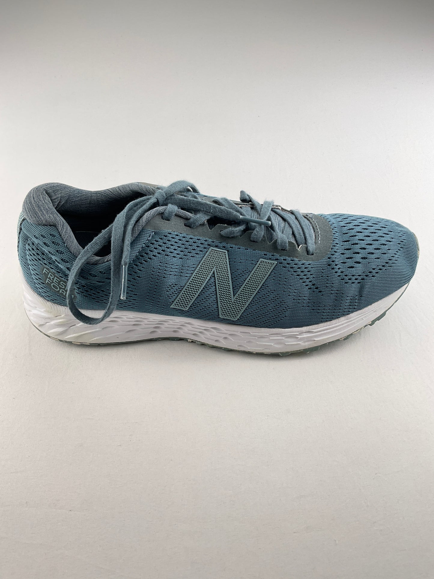 Tenis Gris Deportivo New Balance