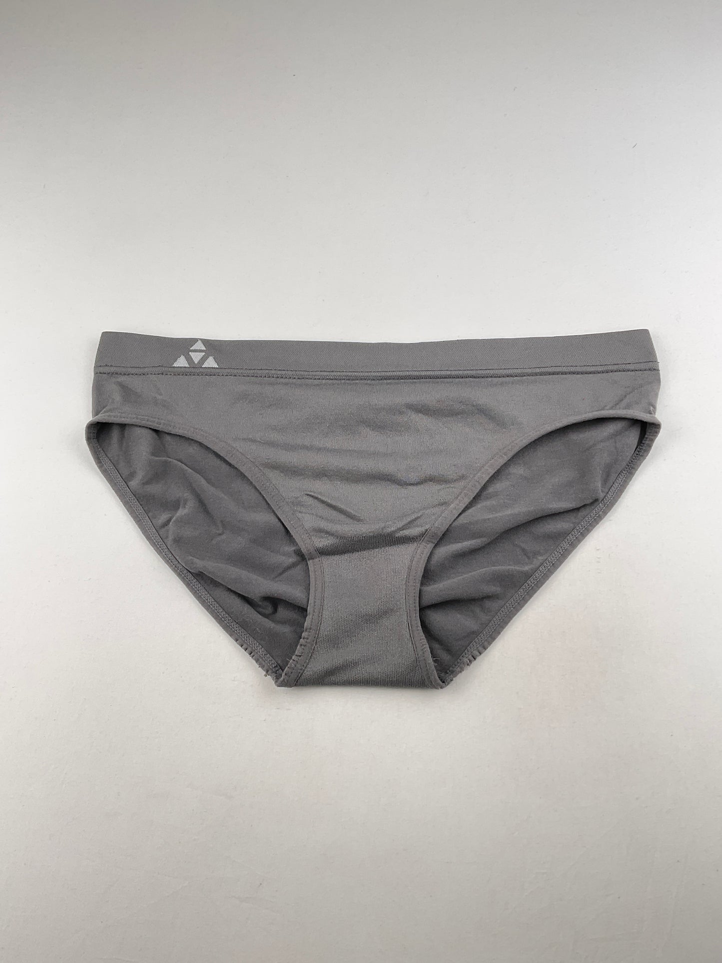 Panti Gris Balanced Tech