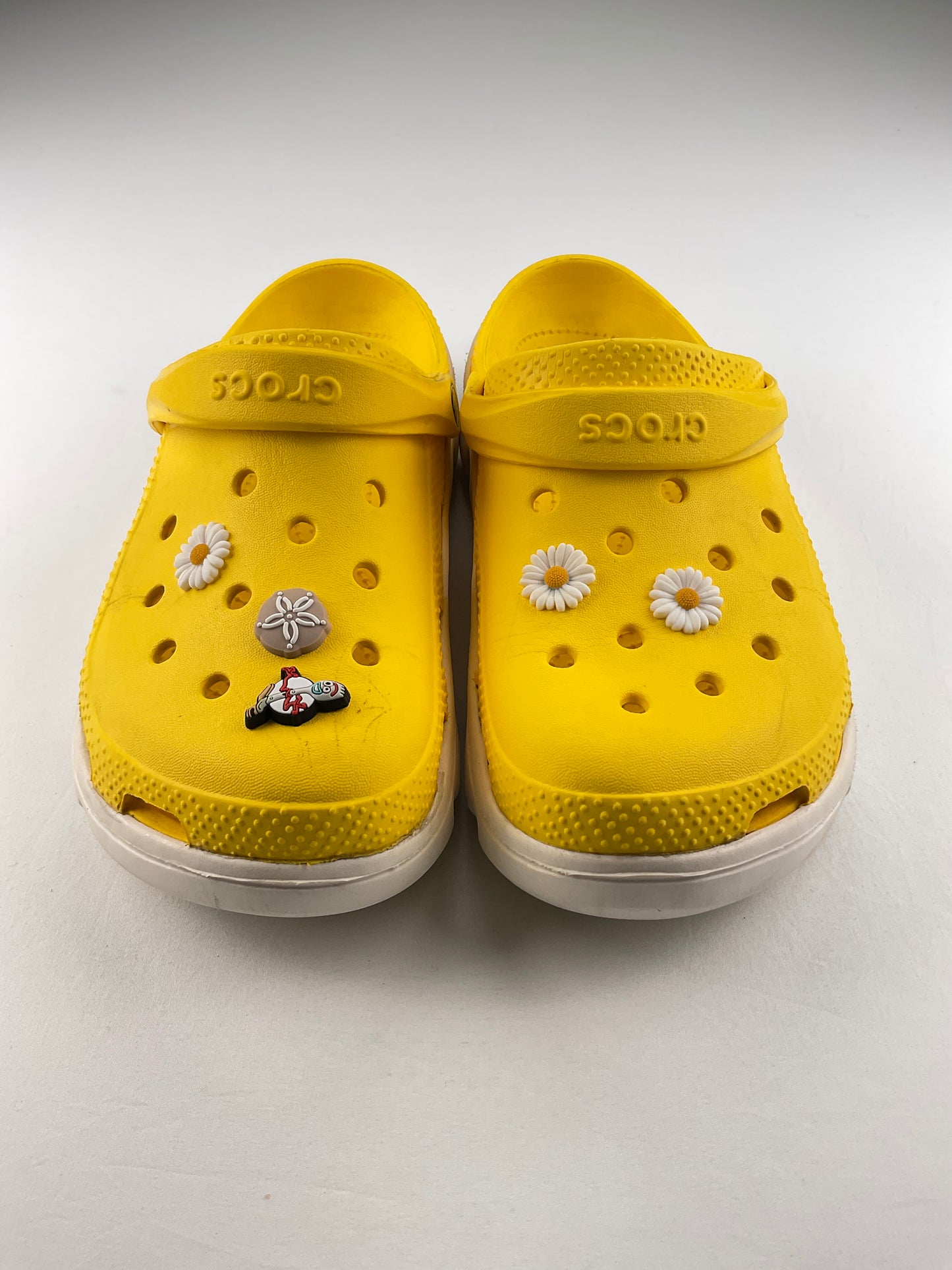 Sandalia Amarillo Crocs