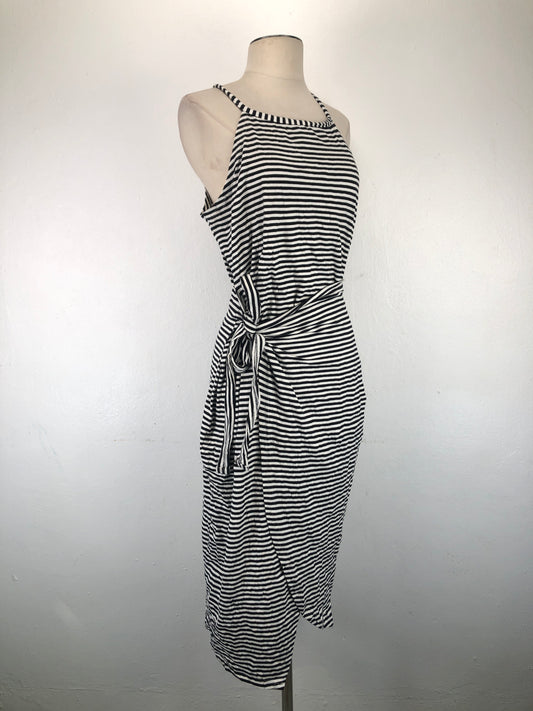Vestido Negro de Rayas Fashion