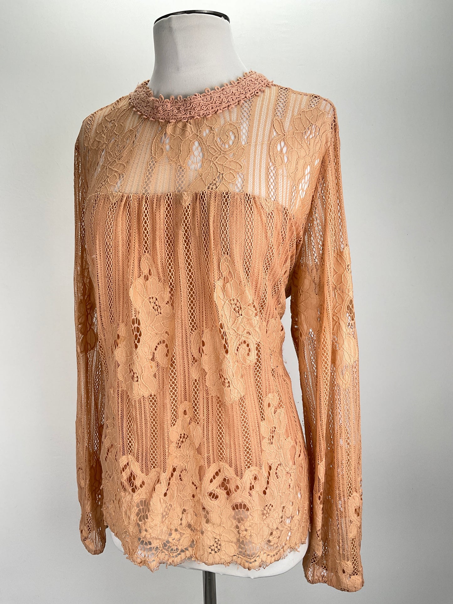 Blusa Crema Floral Variangis