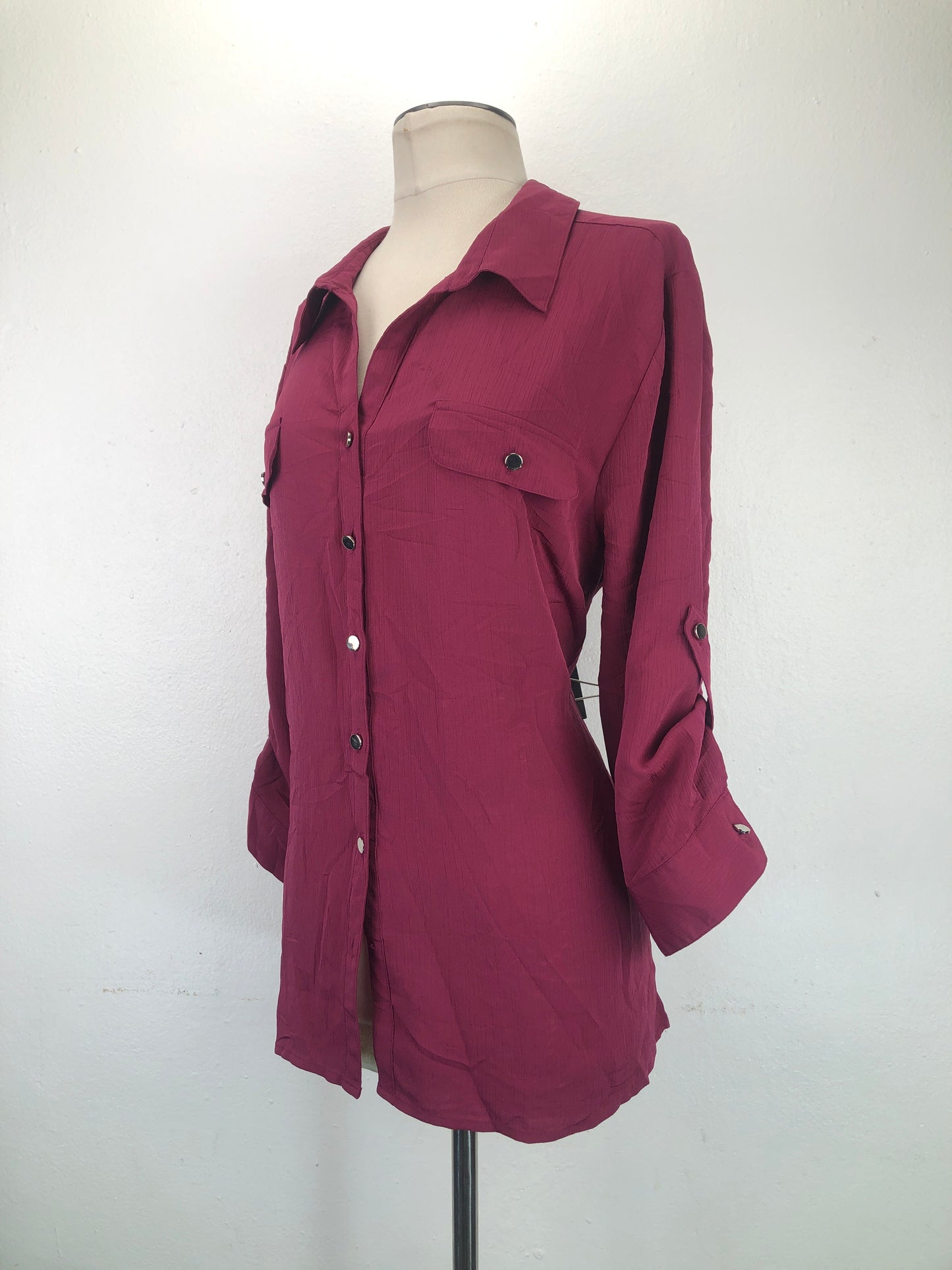 Camisa Rojo vino Notations