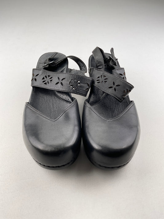 Zapatilla Negro Dansko