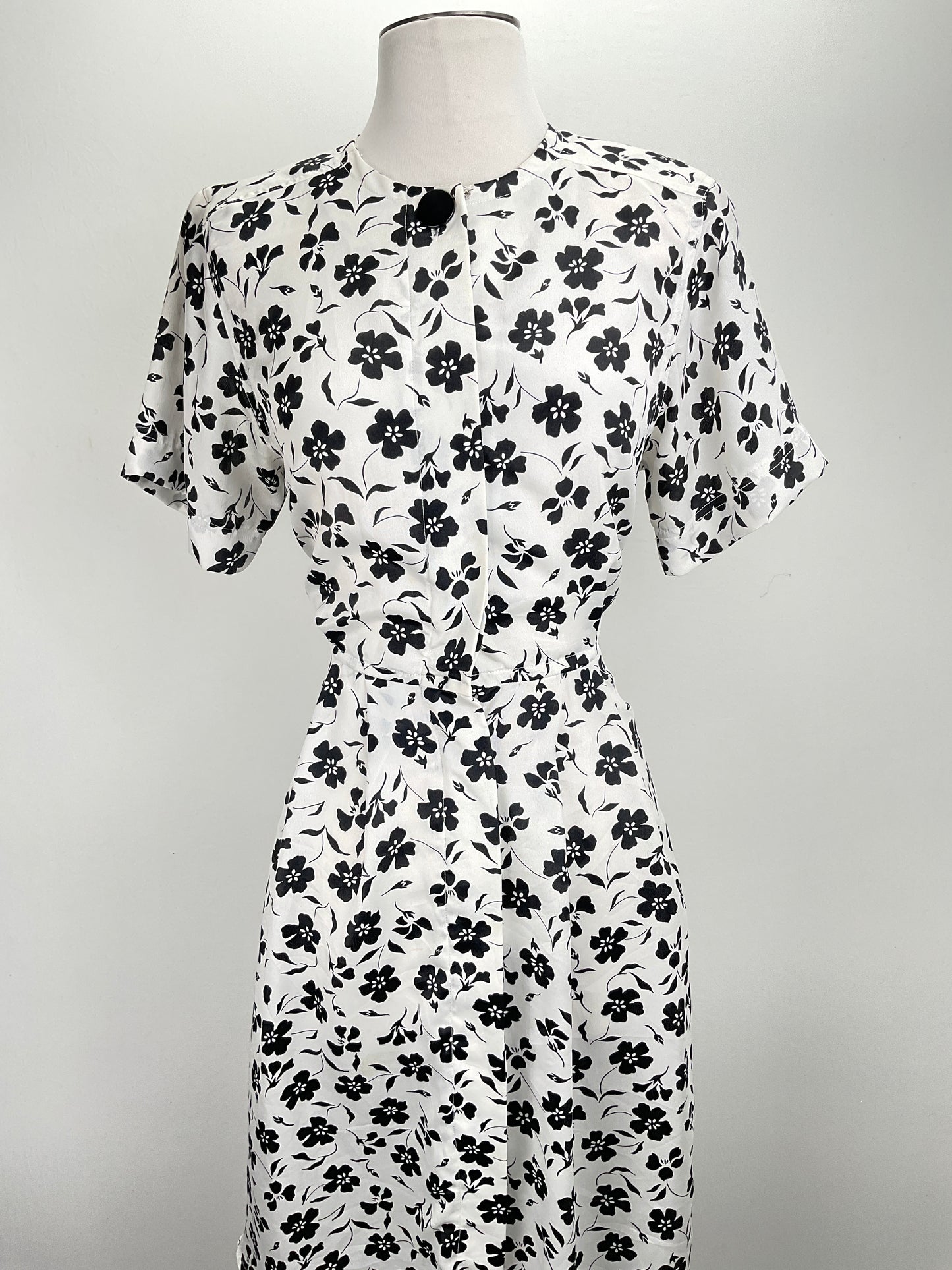 Vestido Blanco Floral Leslie Fay