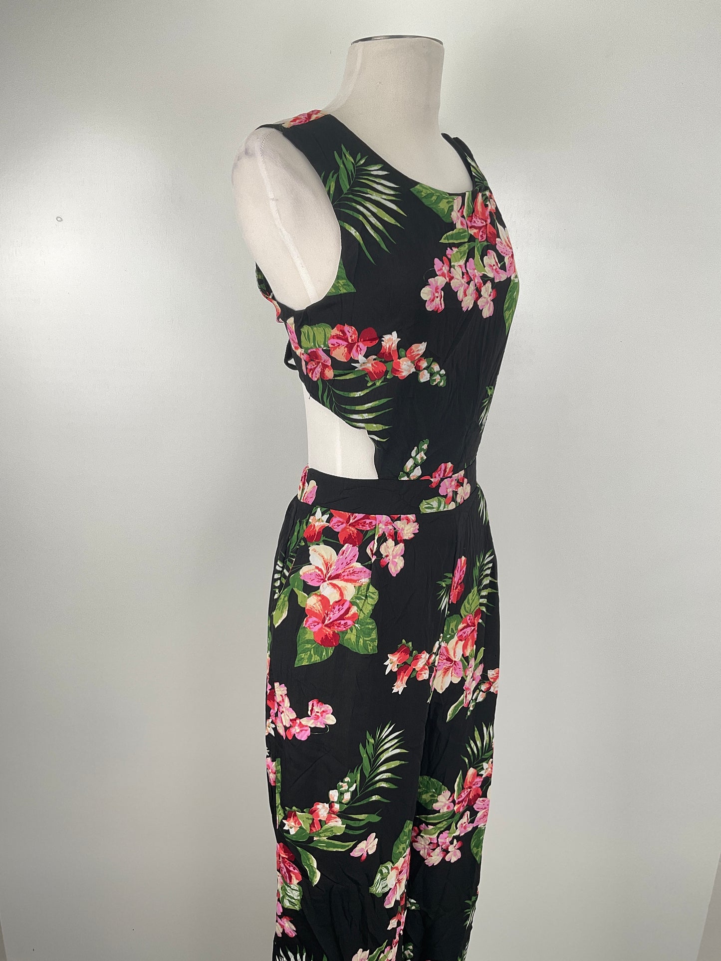 Enterizo Negro Floral Ambiance