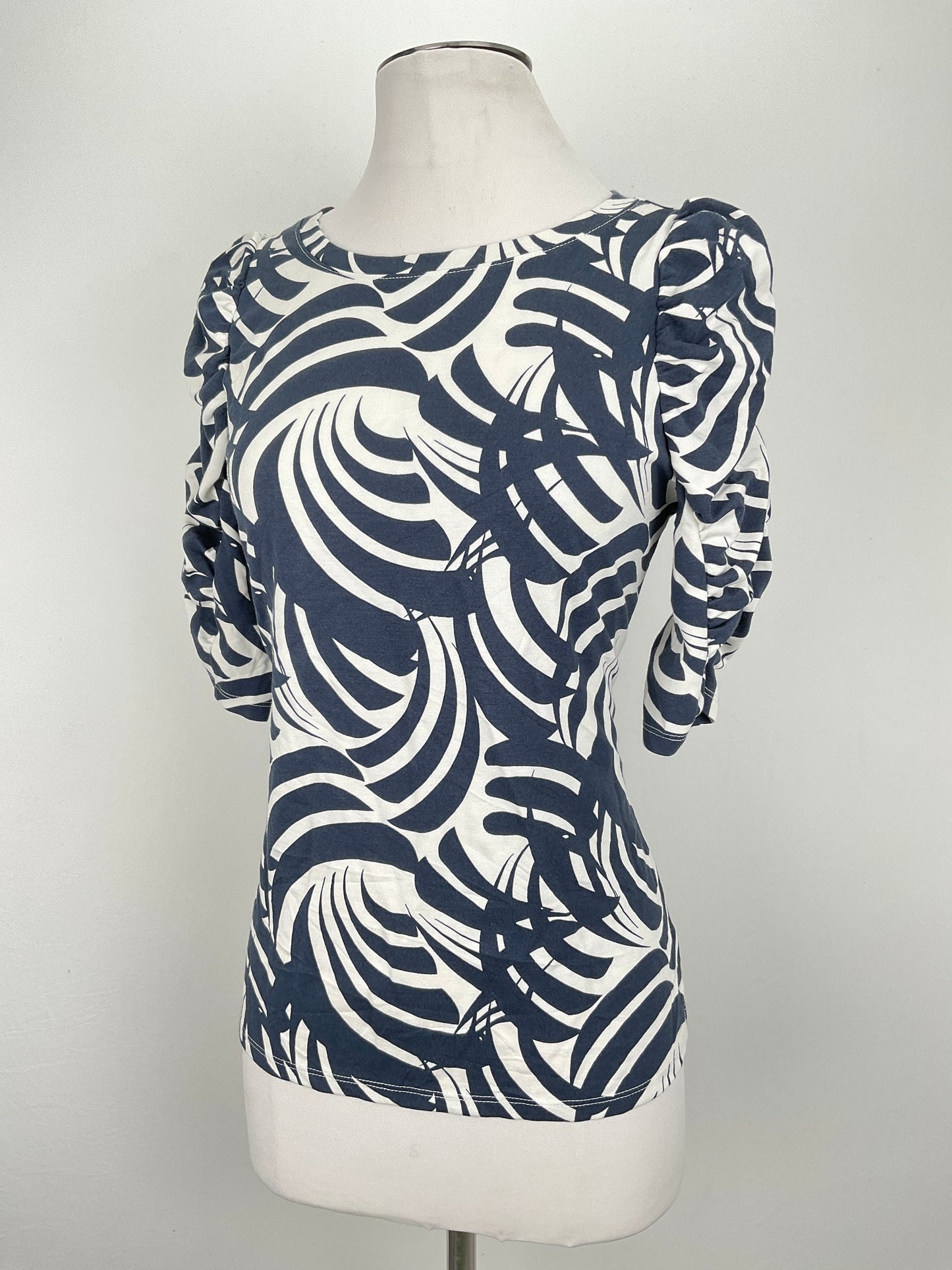 Blusa Azul marino Floral Worthington