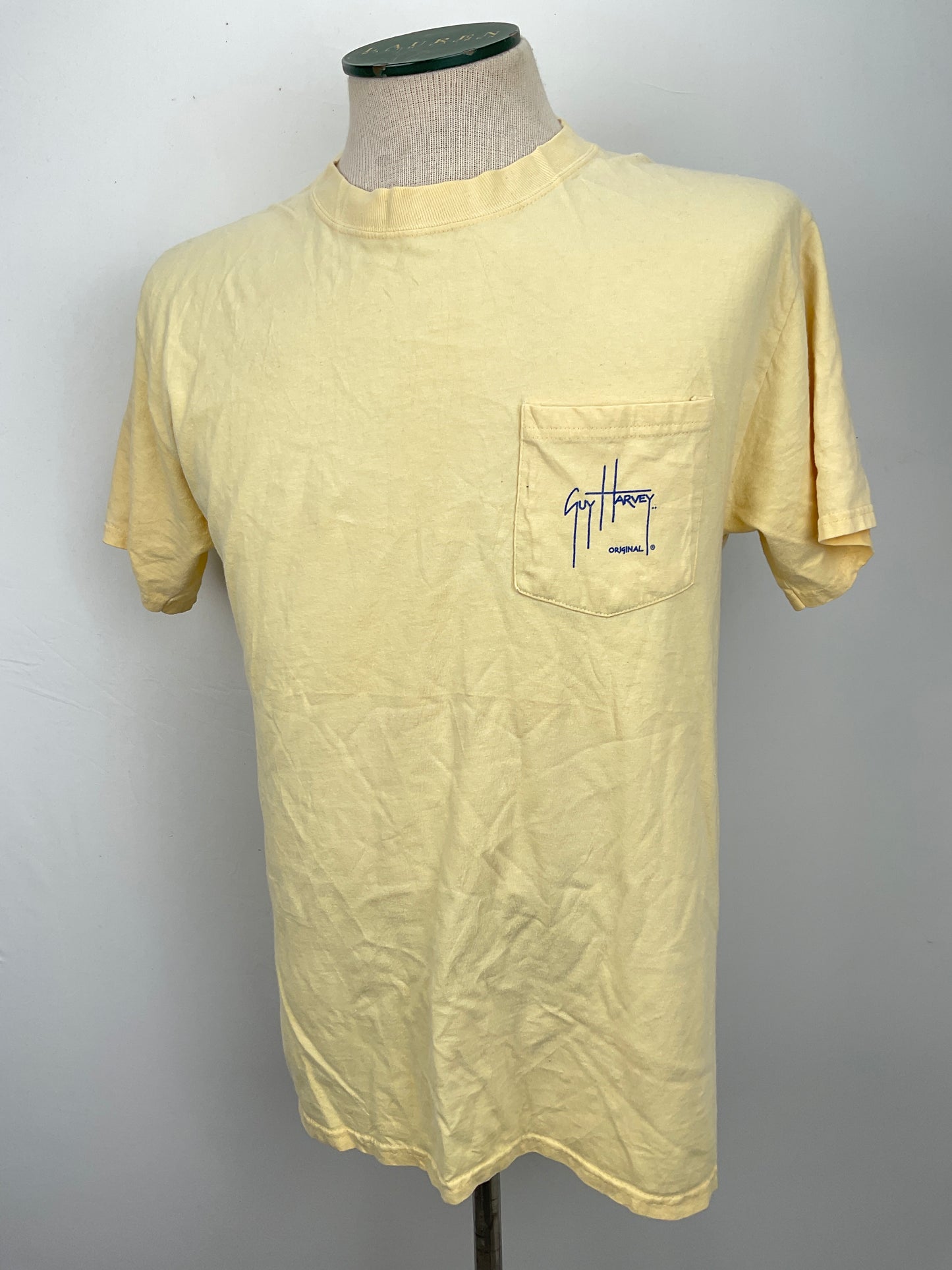Camiseta Amarillo Guyttarvey
