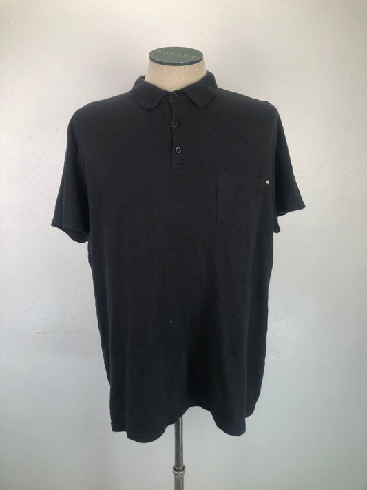 Camiseta Negro Knitwear
