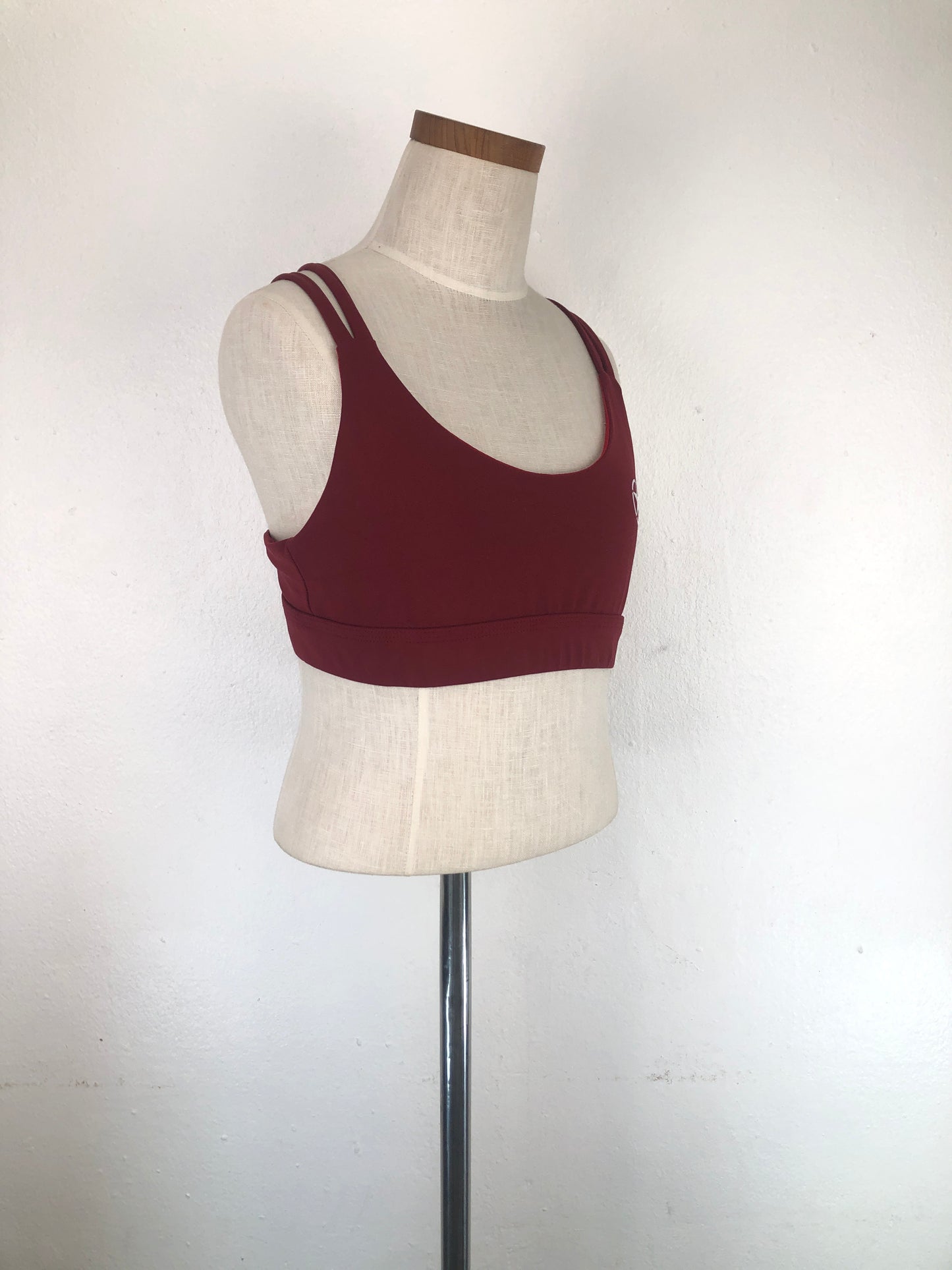 Blusita Rojo vino Deportivo Savage