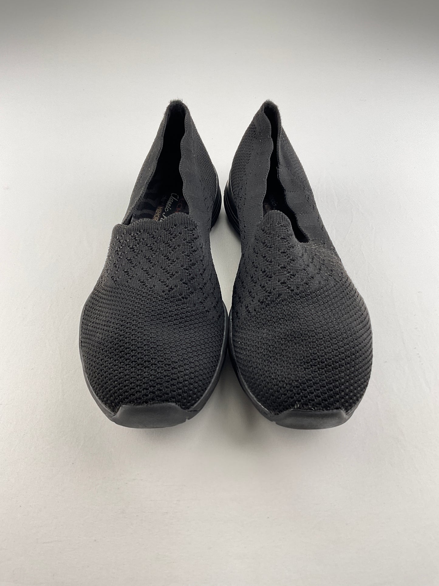 Zapatos Negro Skechers Classic Fit
