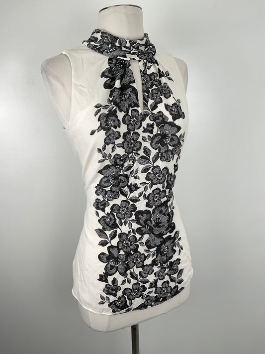 Blusa Blanco Floral White Black