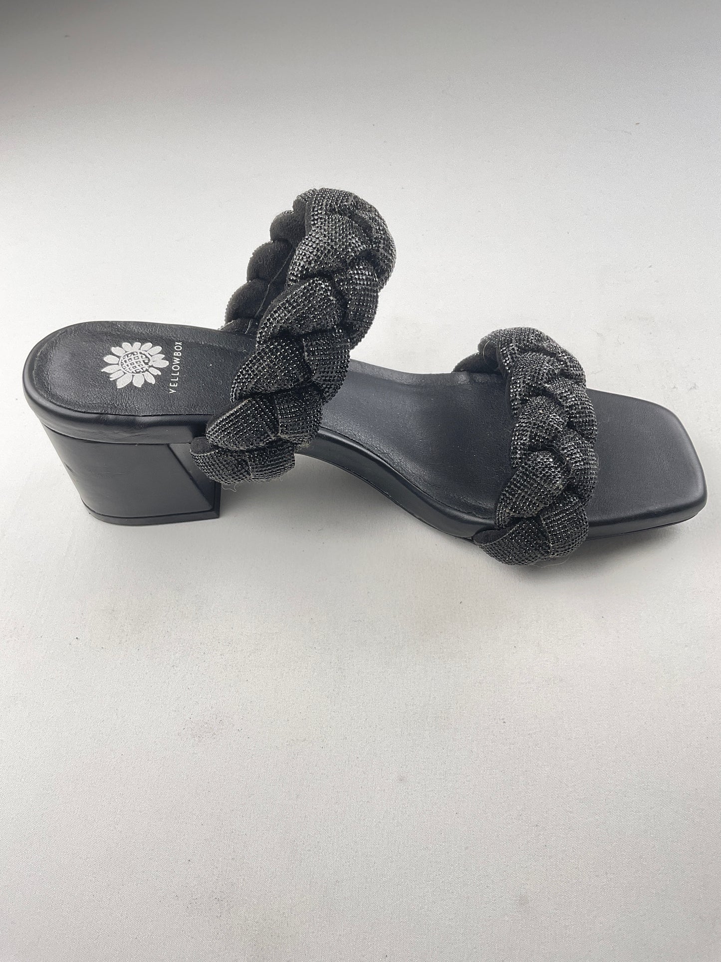 Zapatilla negro Yellowbox