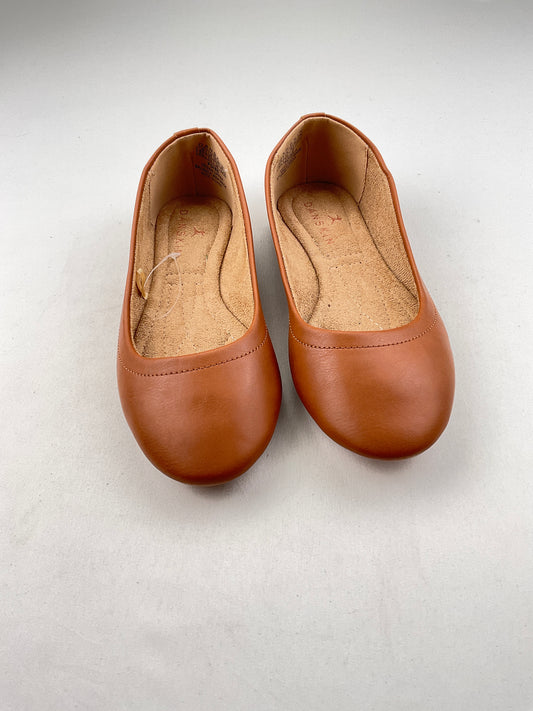 Zapatos marónn Danskin