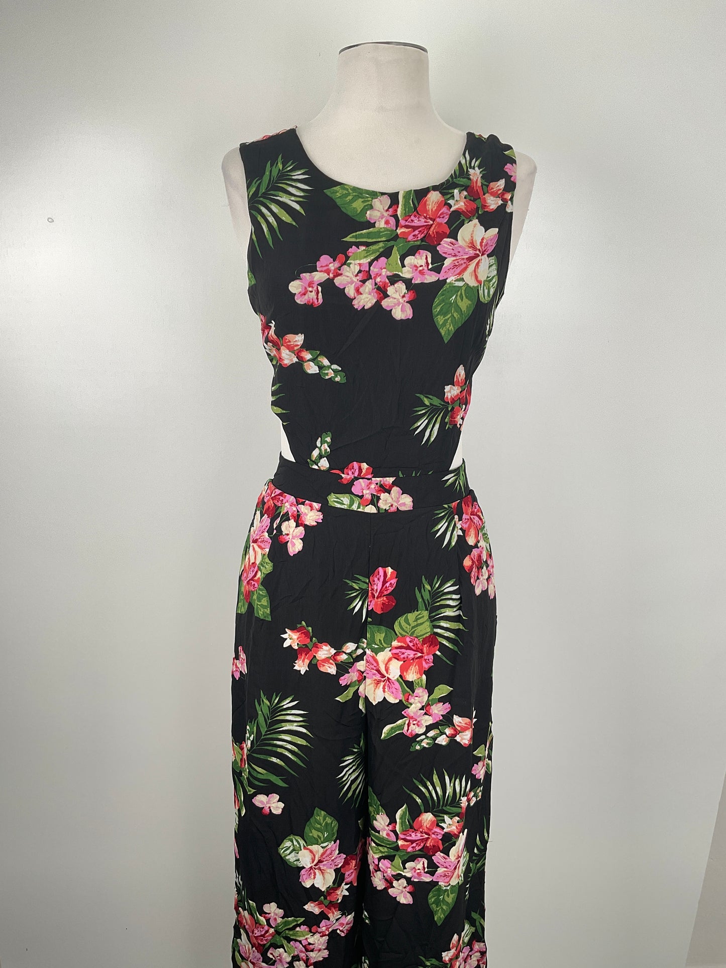 Enterizo Negro Floral Ambiance