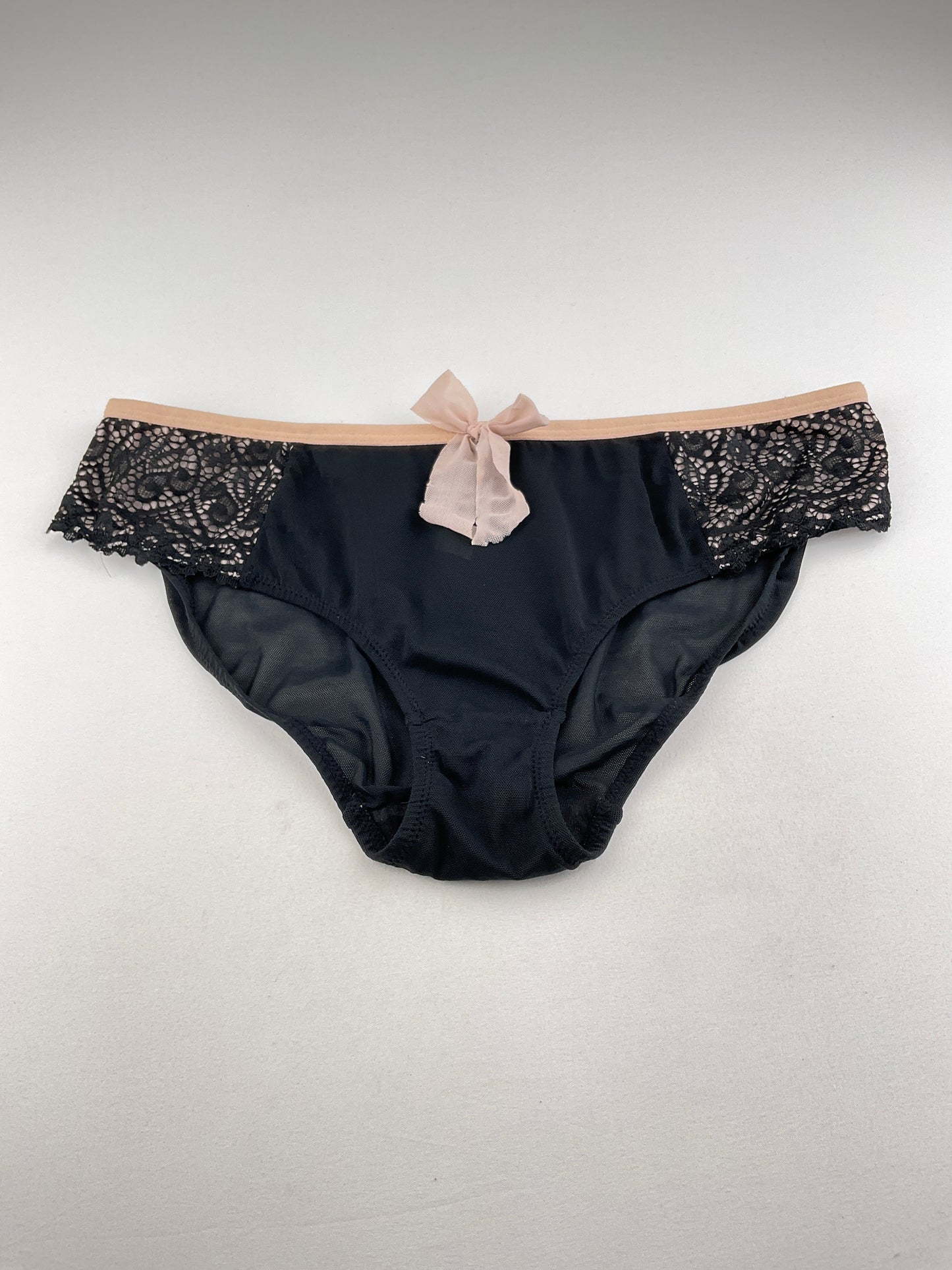 Panti Negro Gilligan Omalle