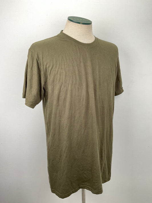 Camiseta Verde  militar Galaxy