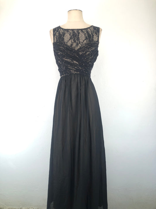 Vestido Negro de Fiesta Chaya