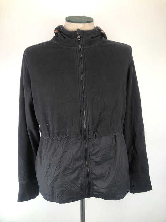 Abrigo Negro Athletic