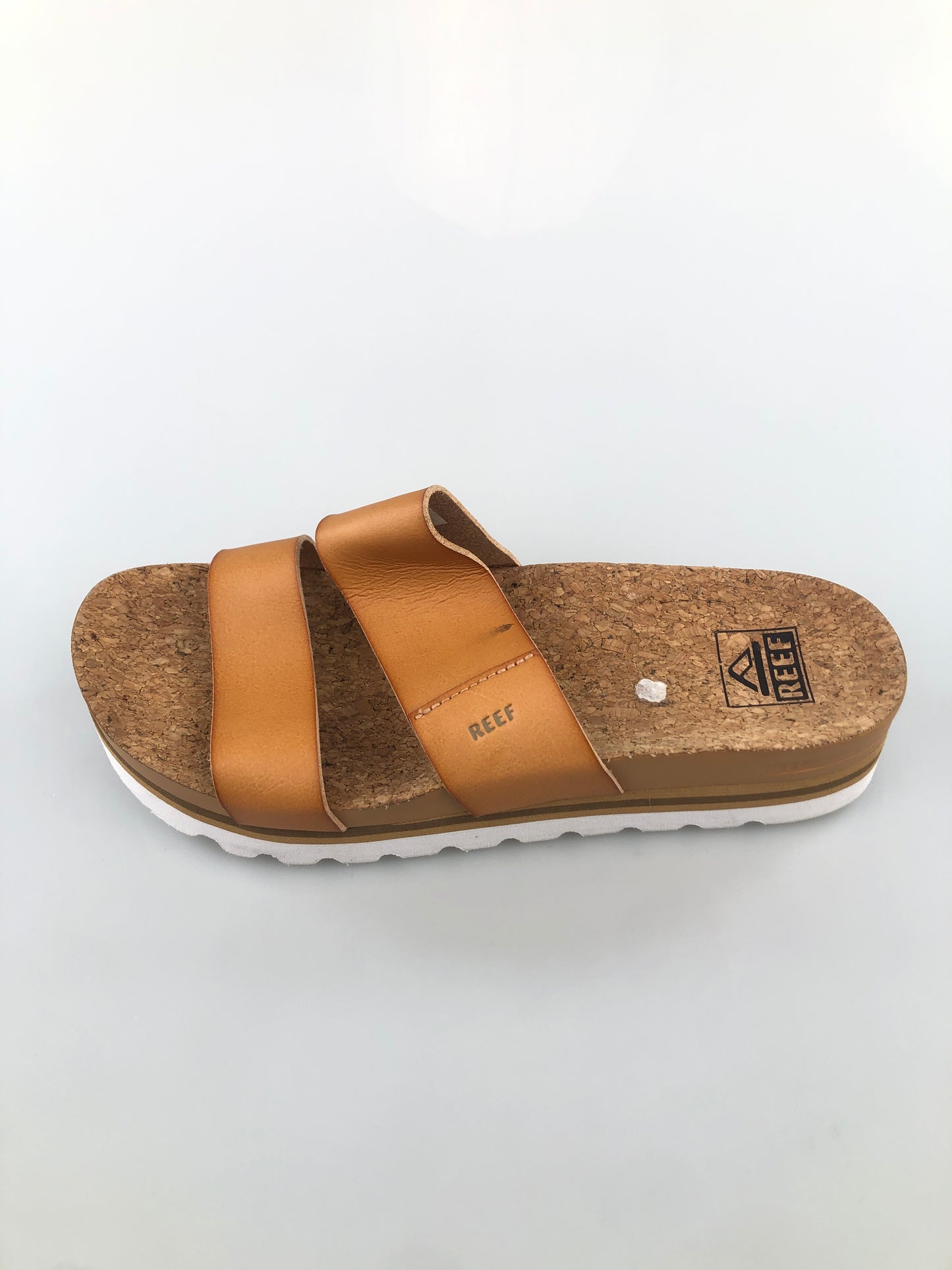 Sandalia  Crema Reef