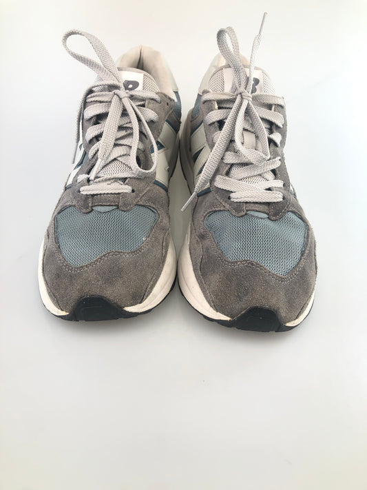 Tenis Gris Deportivo New Balance