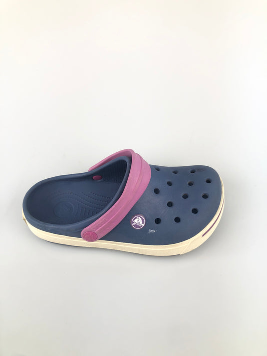 Sandalia  Morado Crocs