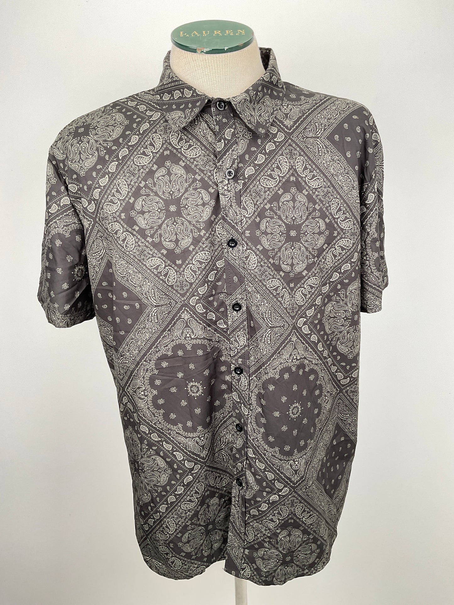 Camisa Negro  Floral Variangis