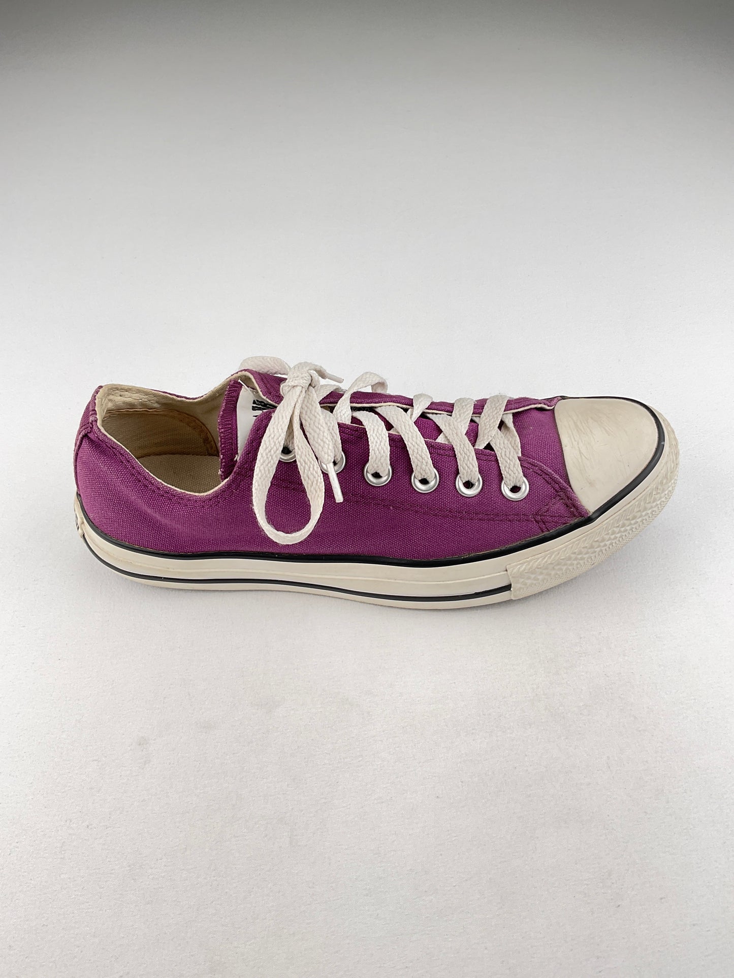 Tenis Morado Converse