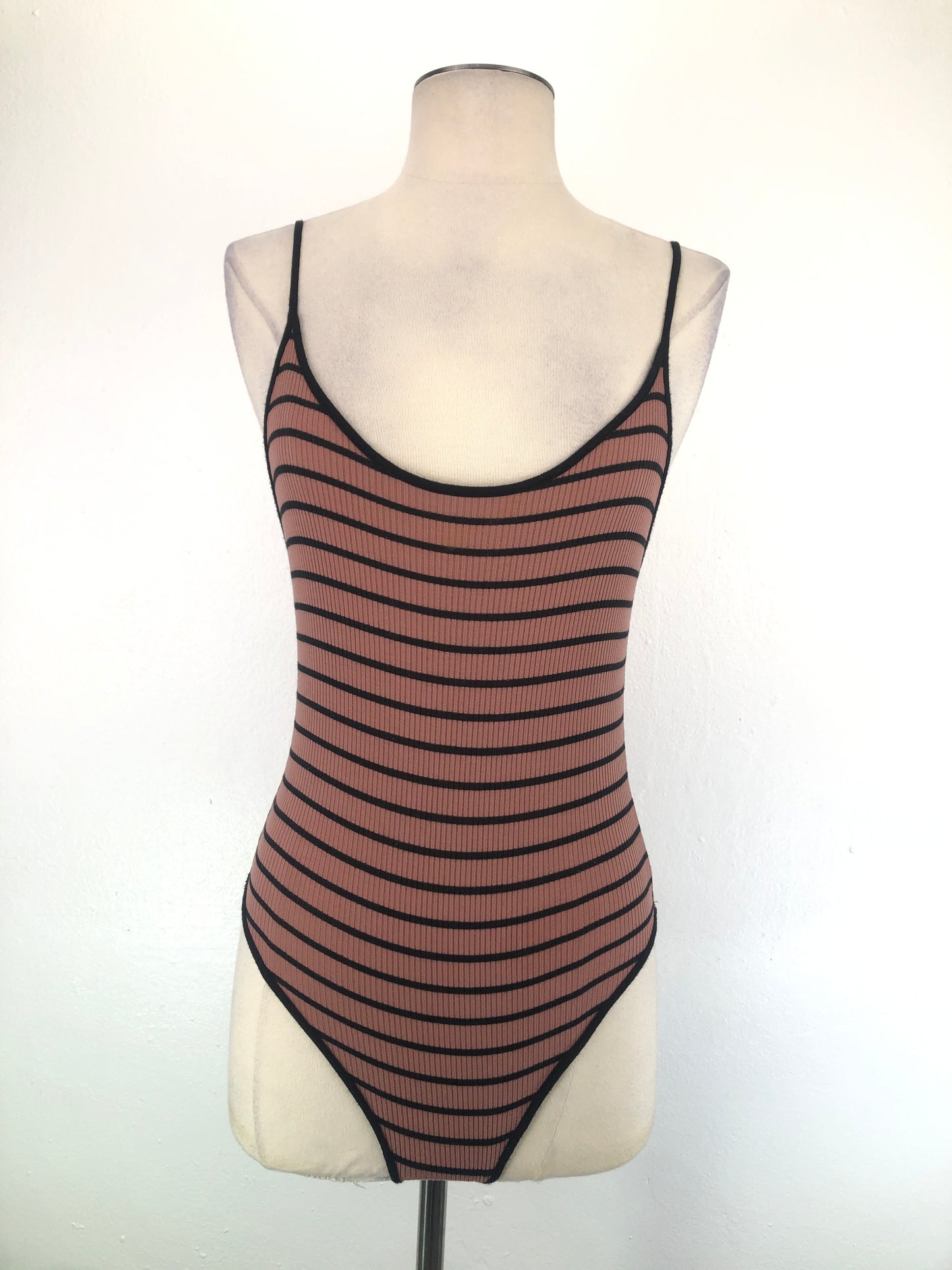Body Nude Rayas Ferever 21