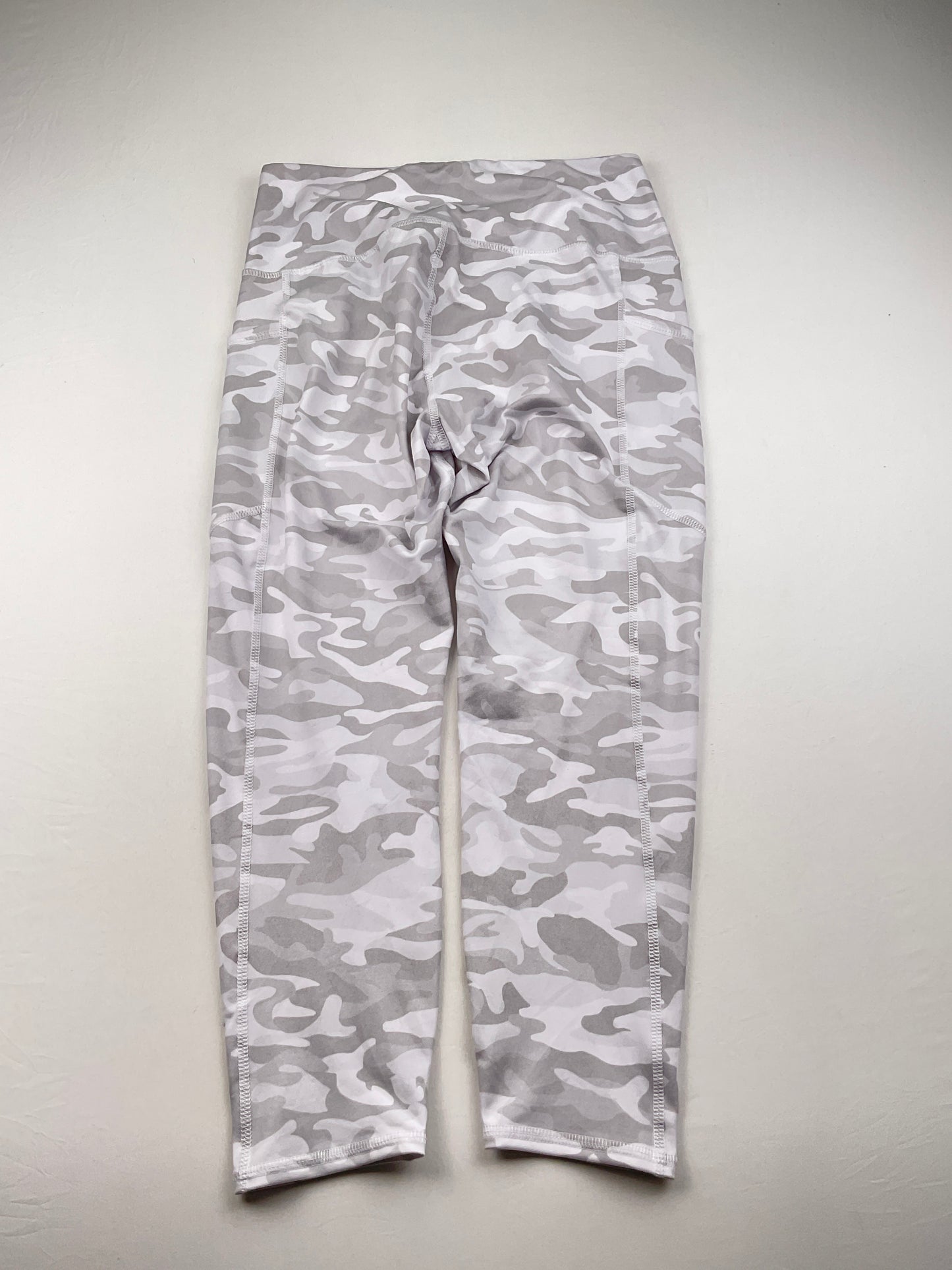 Licra Gris Evolution and Creation