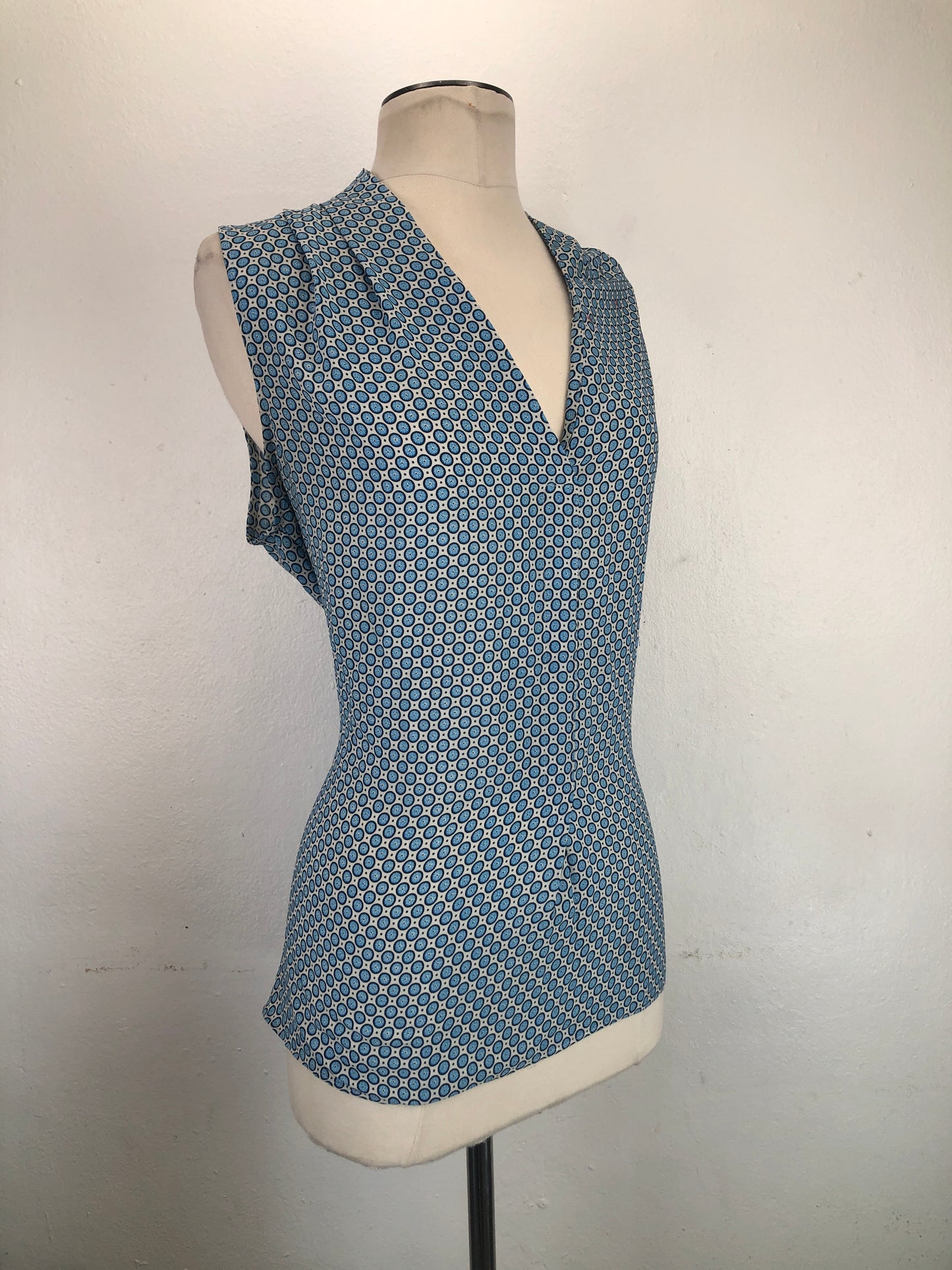 Blusa Azul de Lunares Rosa olive