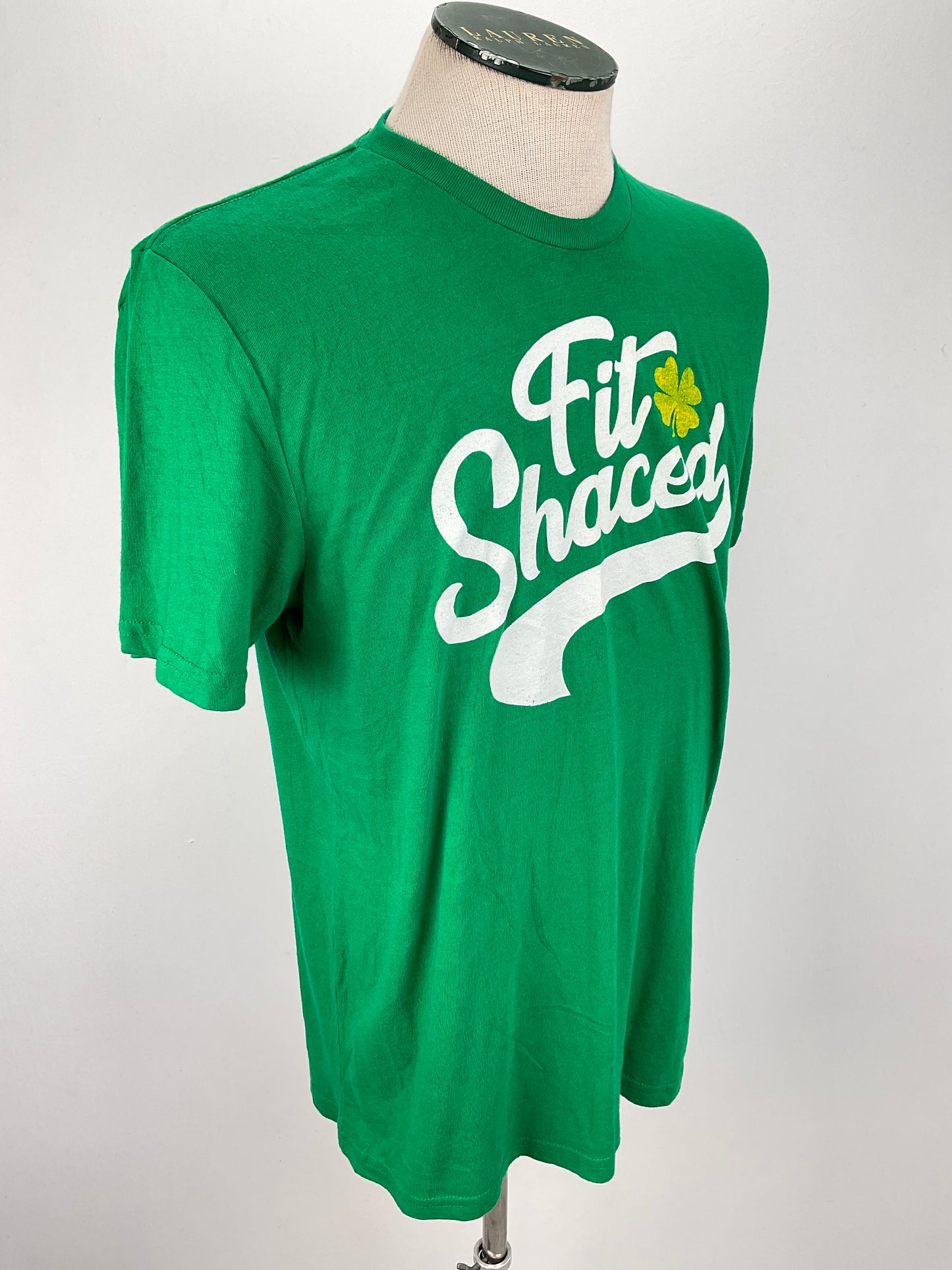 Camiseta Verde Tipsyelves