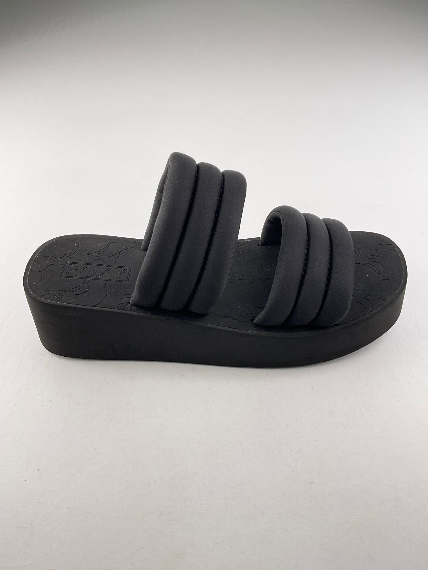 Zapatilla Negro Plataforma Roxy