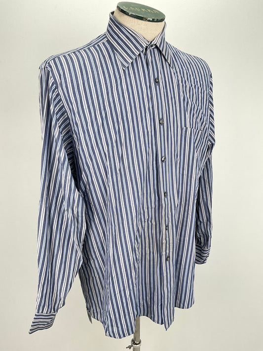 Camisa Gris de Rayas Van Heusen