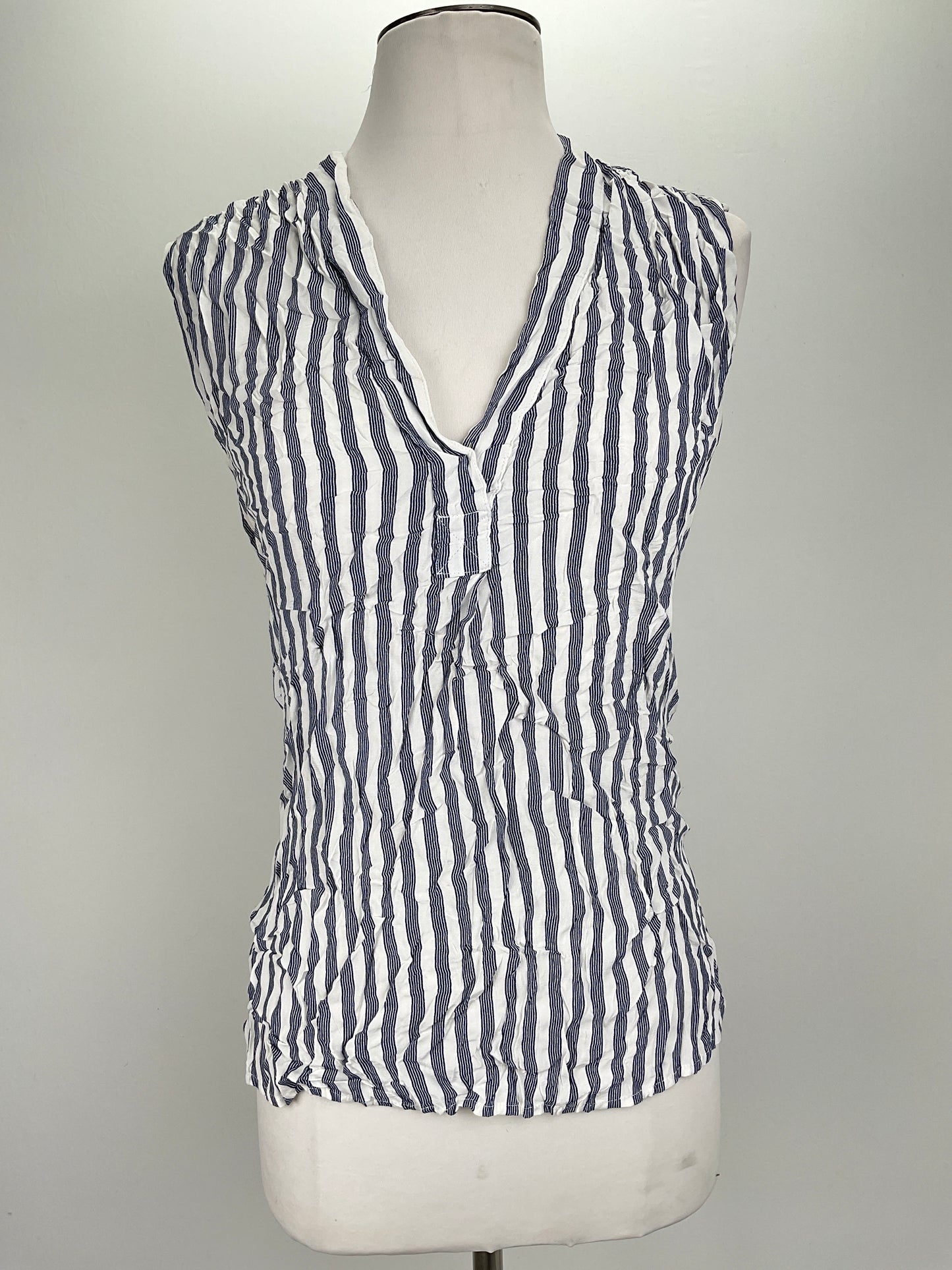 Blusa Gris de Rayas Gap