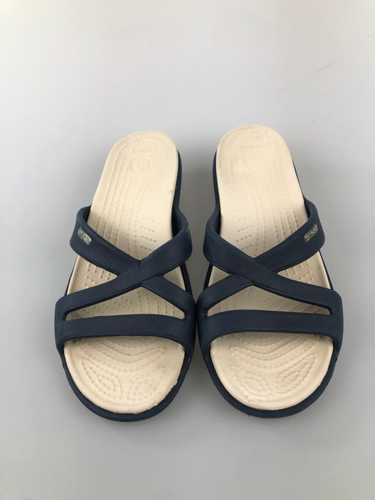 Sandalia Azul marino  Crocs