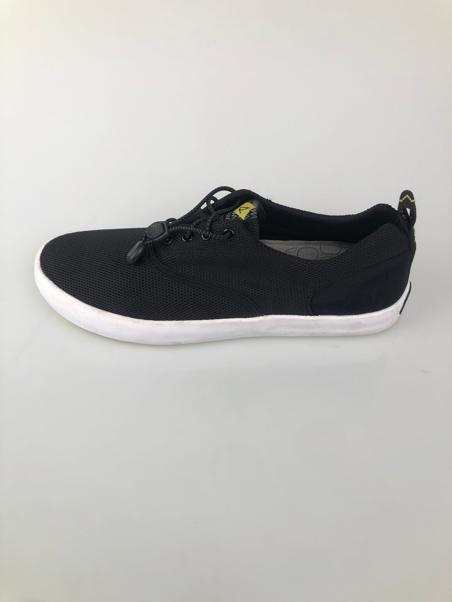 Tenis Negro Sperry