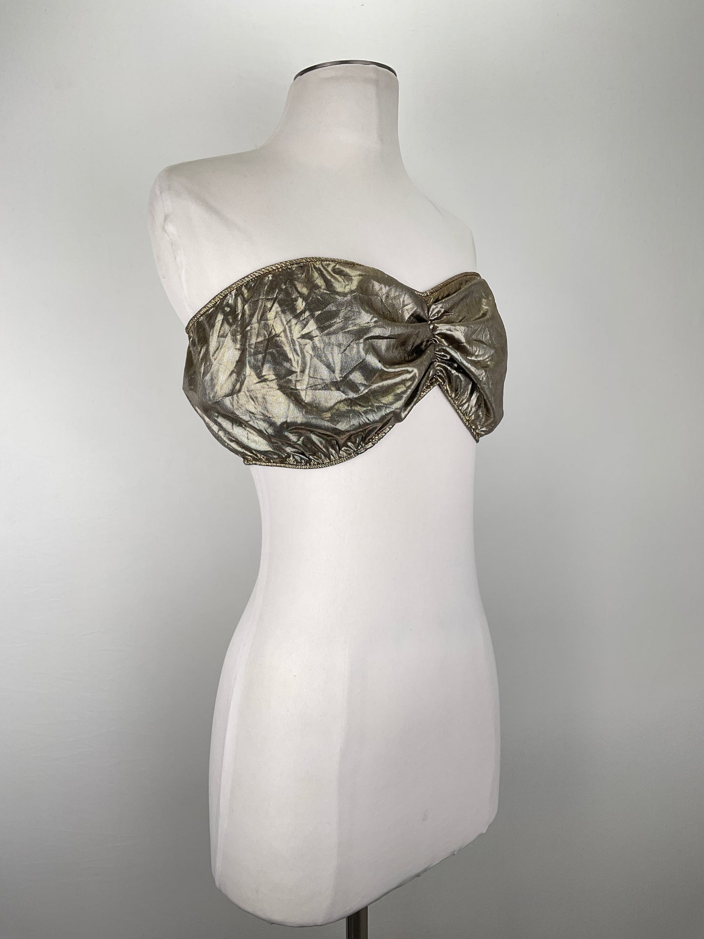 Top Dorado Variangis