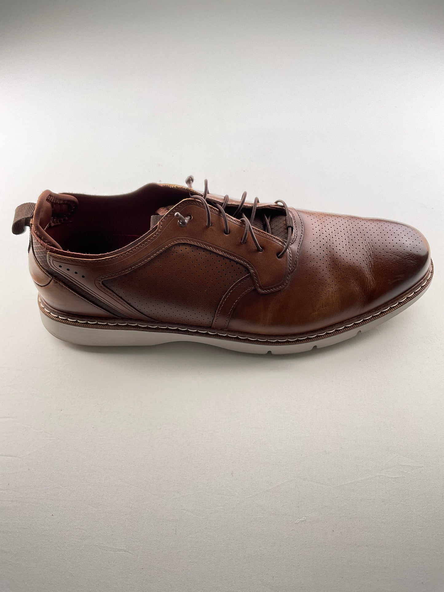 Tenis Marron Stacy Adams