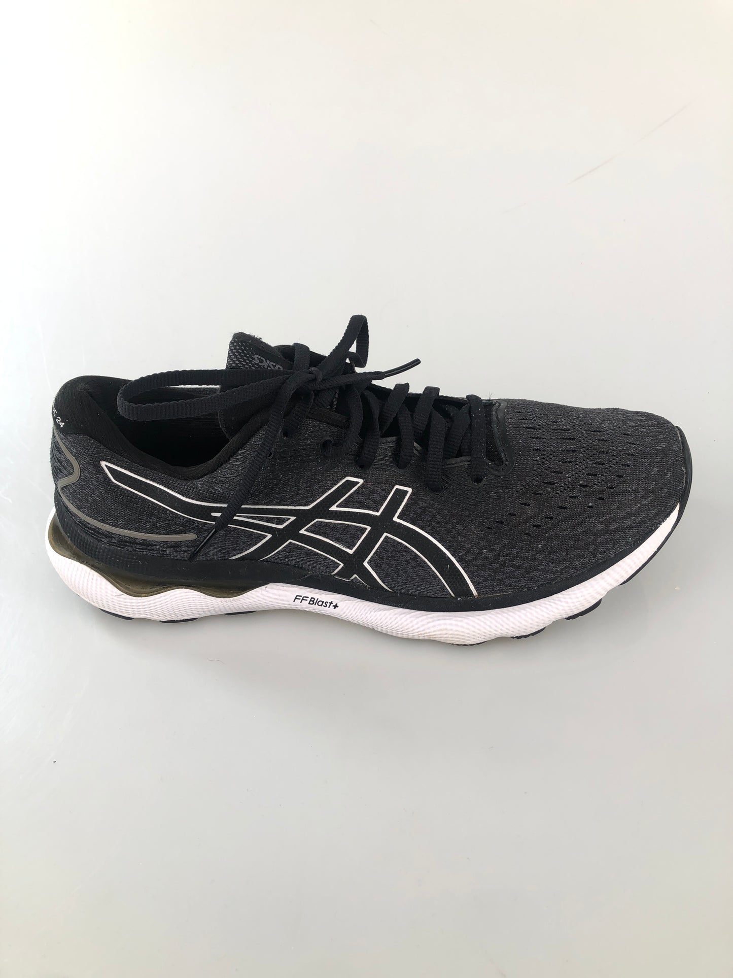Tenis Negro Deportivo Asics