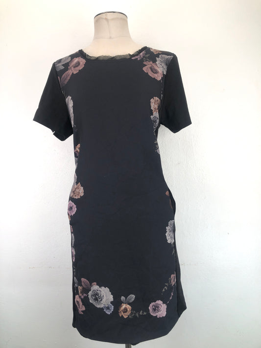 Vestido Negro Simply Vera