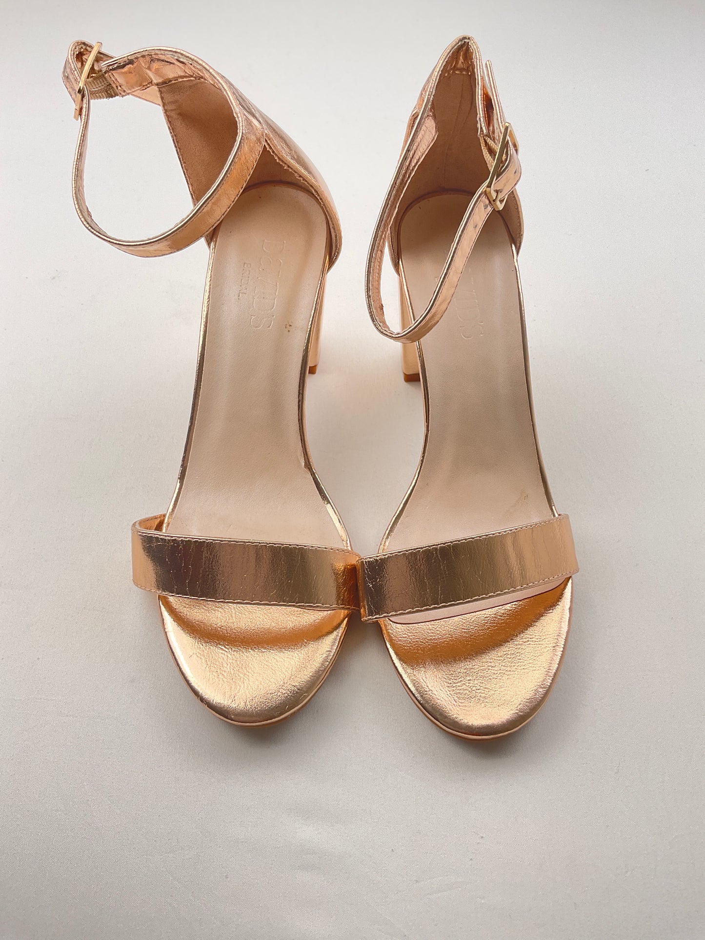 Zapatilla dorada Davids