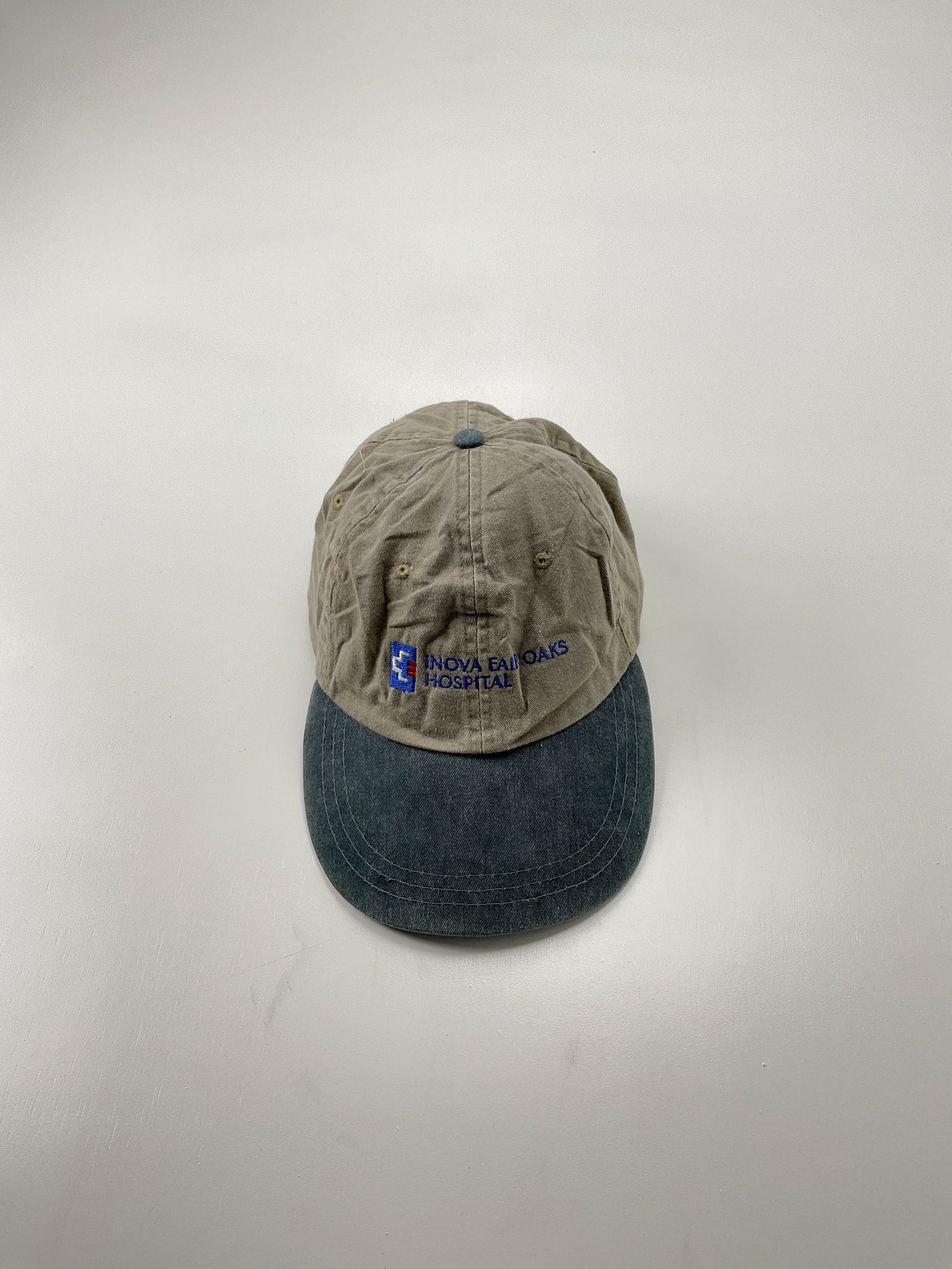 Gorra Crema Adams