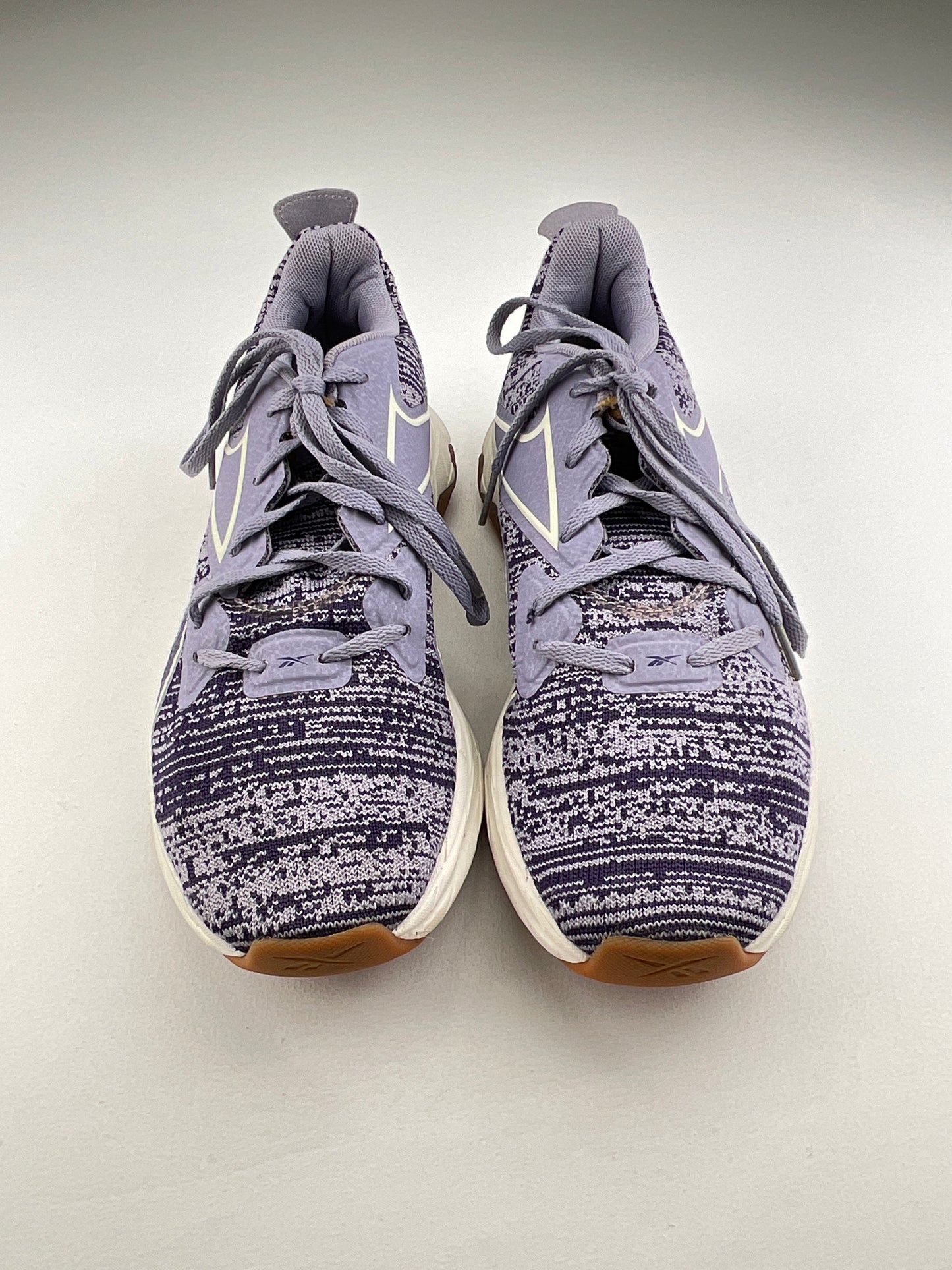 Tenis Morado Deportivo Liquifect