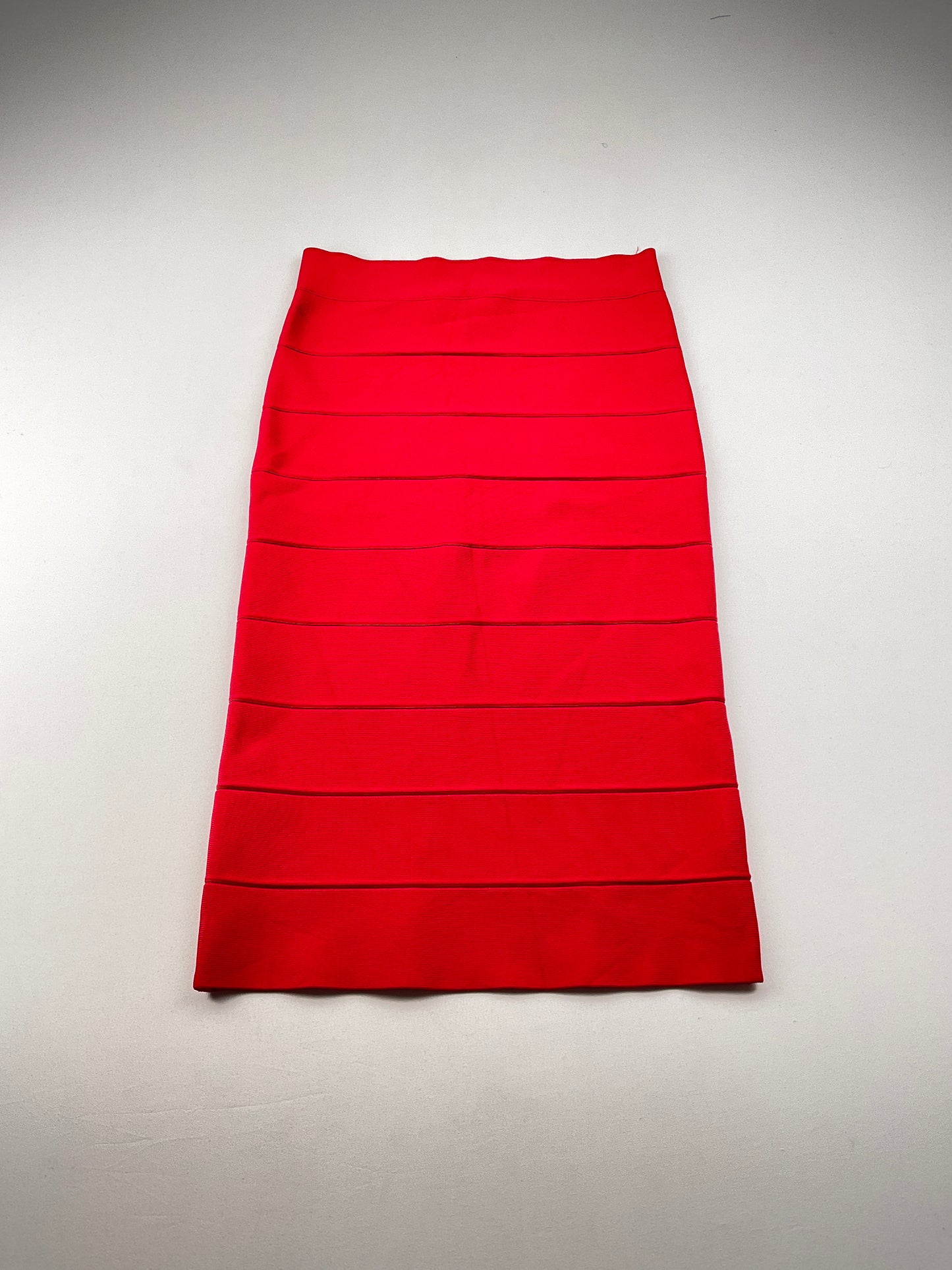 Falda Rojo Bcbgmaxazria