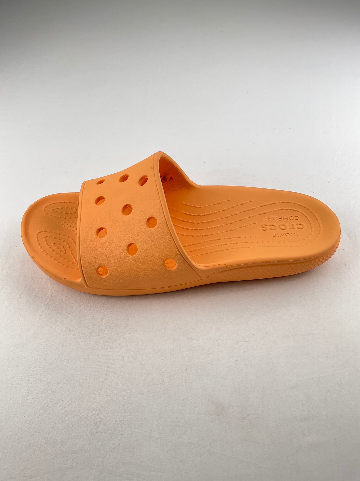 Sandalia  Naranja Crocs