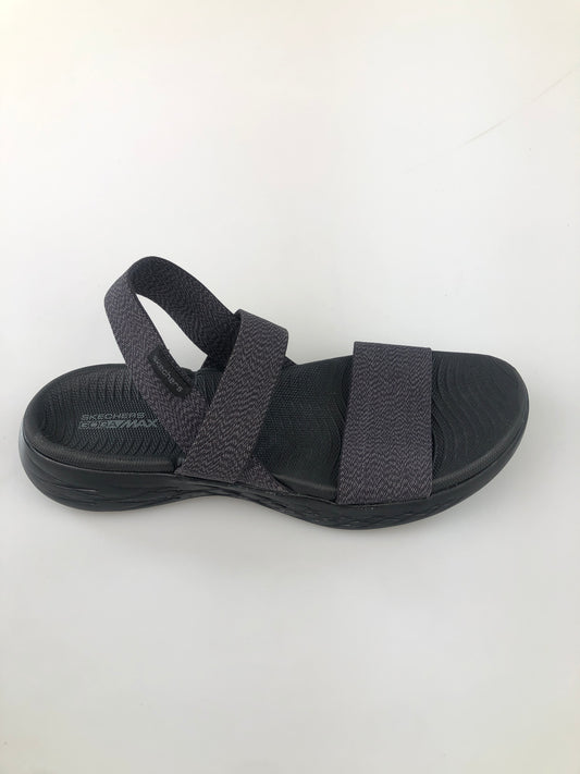 Sandalia Negro  Skechers Goga Mat