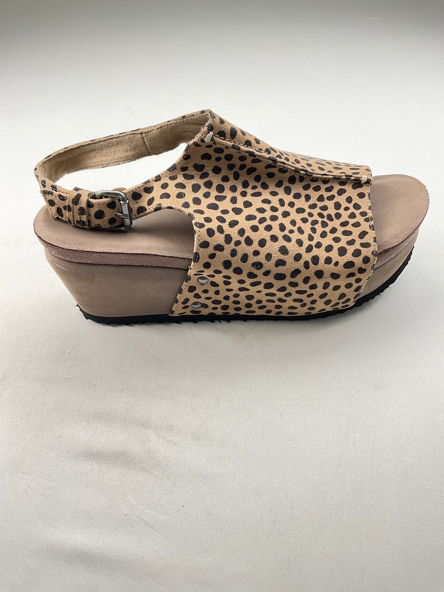 Zapatilla leopardo Axxiom