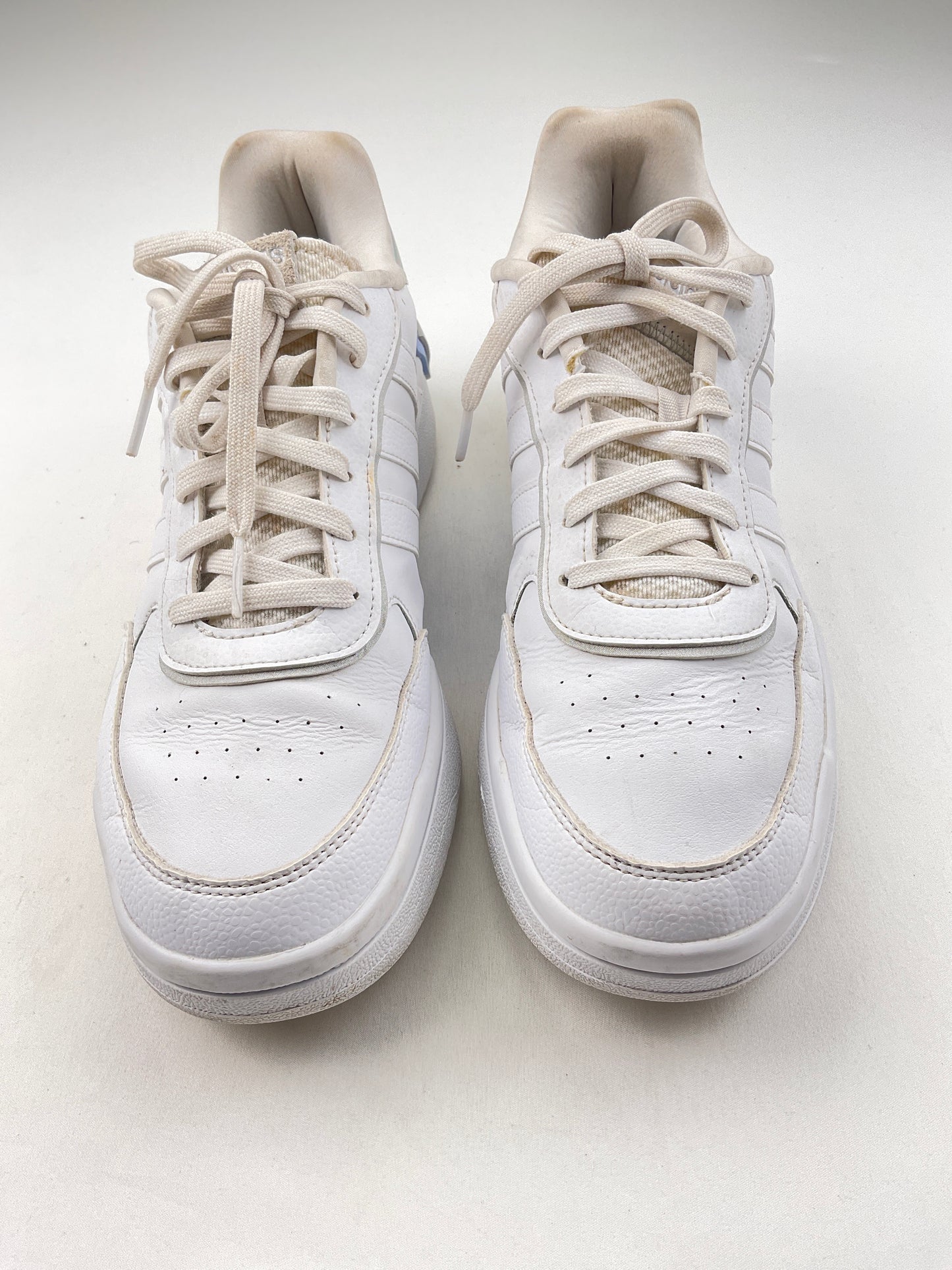 Tenis blanco Adidas