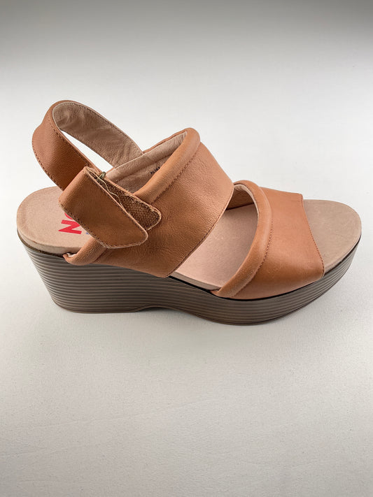 Zapatilla Marron Plataforma National Comfort